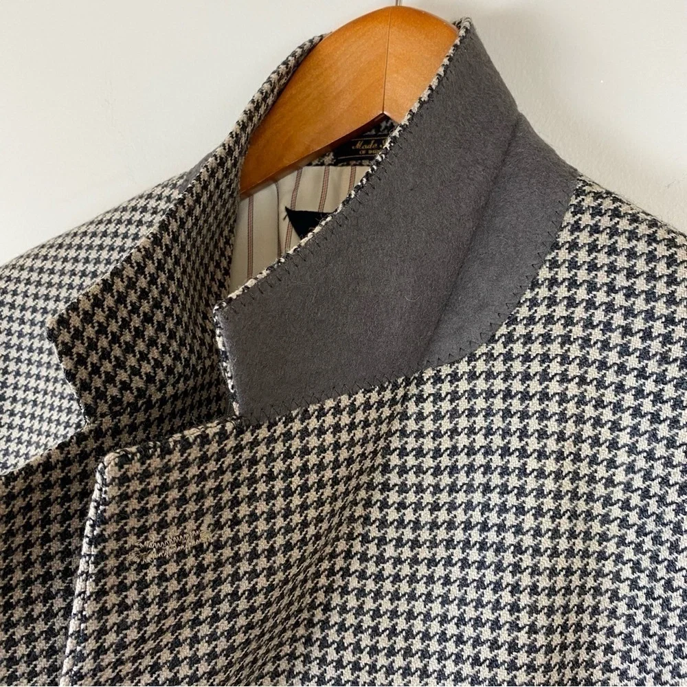Vintage 90s Tommy Hilfiger Houndstooth Black Tan Two-Button Blazer, Size 44R‎